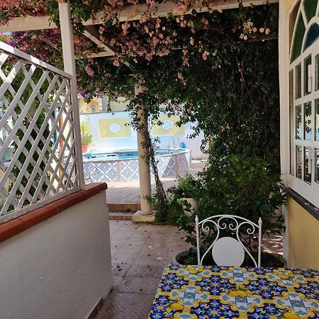 Appartement Villino Angela A Sant'Anna à Boscotrecase Extérieur photo