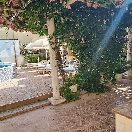 Appartement Villino Angela A Sant'Anna à Boscotrecase Extérieur photo
