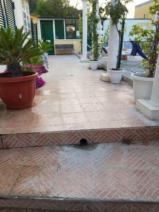 Appartement Villino Angela A Sant'Anna à Boscotrecase Extérieur photo
